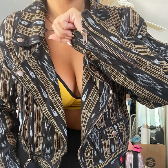 URBAN OUTFITTERS Size Large Fall Aztec Jacket - Picture 4 of 7